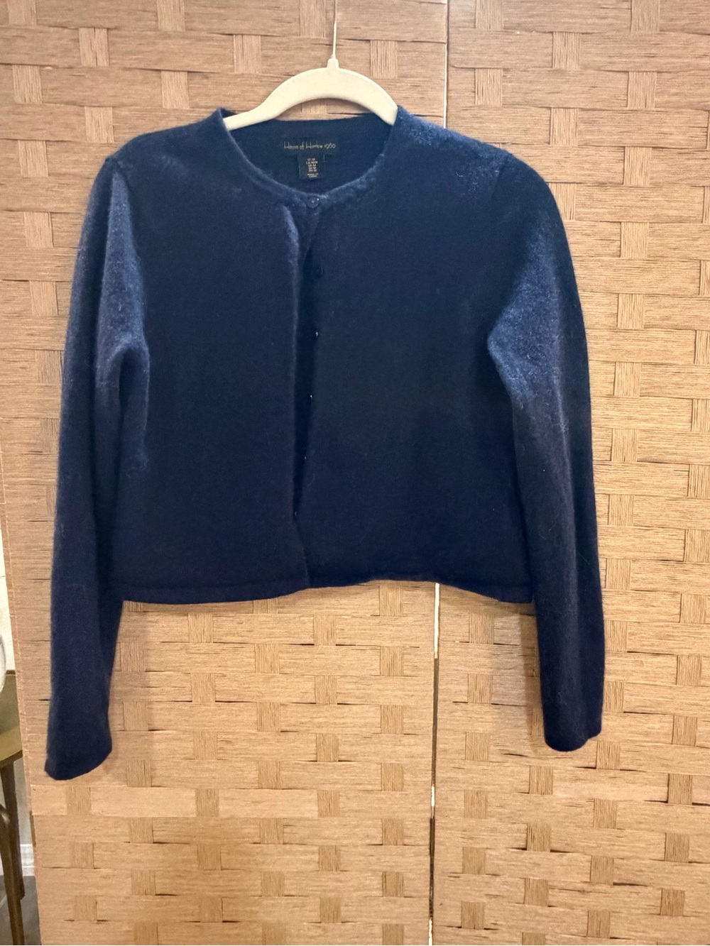 House of Harlow 1960 100% Cashmere Cropped Navy Cardigan Sweater Size M - Picture 2 of 6